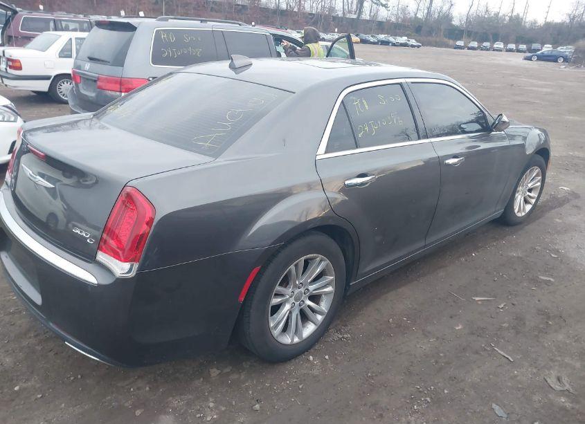 Photo 4 of 2016 Chrysler 300c (VIN 2C3CCAEG1GH219723)