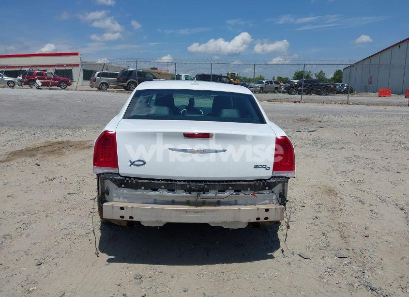 Photo 16 of 2016 Chrysler 300c N/A (VIN 2C3CCAEG1GH324603)