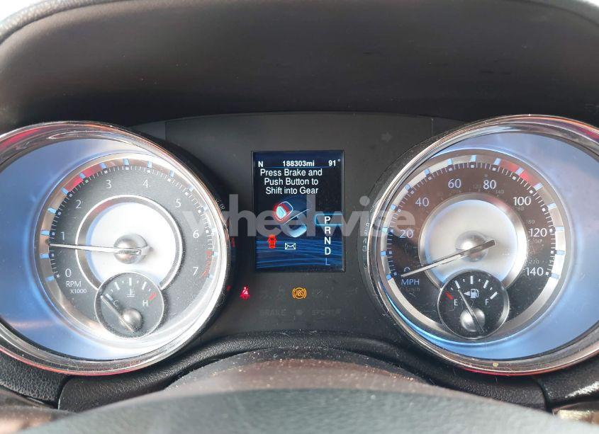 Photo 7 of 2013 Chrysler 300c (VIN 2C3CCAEG2DH606373)