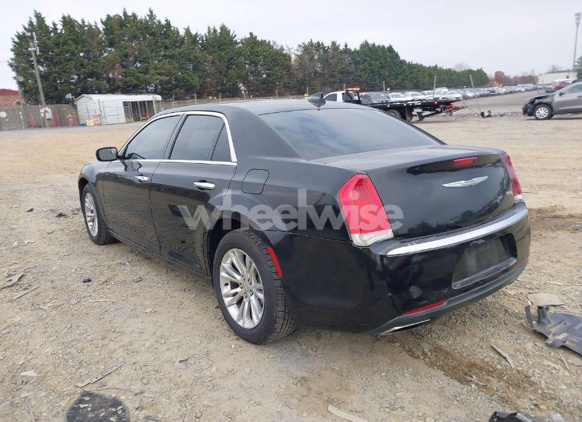 Photo 3 of 2016 Chrysler 300c (VIN 2C3CCAEG2GH128380)