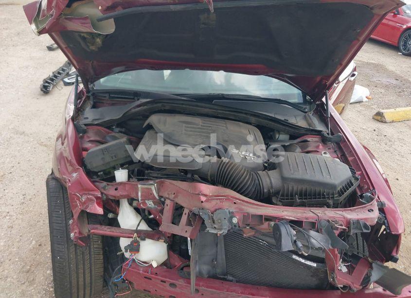 Photo 10 of 2020 Chrysler 300 LIMITED (VIN 2C3CCAEG2LH127949)