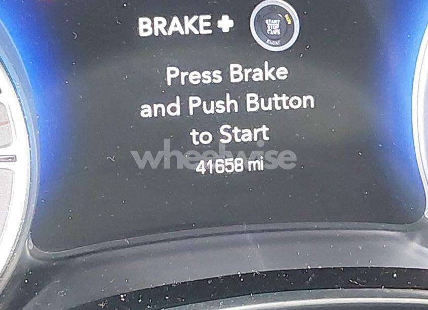 Photo 16 of 2020 Chrysler 300 LIMITED (VIN 2C3CCAEG2LH127949)