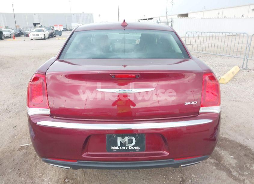 Photo 17 of 2020 Chrysler 300 LIMITED (VIN 2C3CCAEG2LH127949)