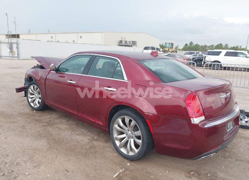 Photo 3 of 2020 Chrysler 300 LIMITED (VIN 2C3CCAEG2LH127949)