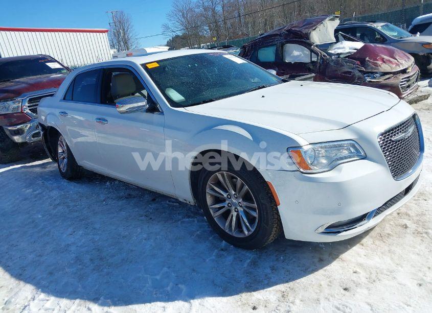 2016 Chrysler 300c (VIN 2C3CCAEG3GH225393) main photo