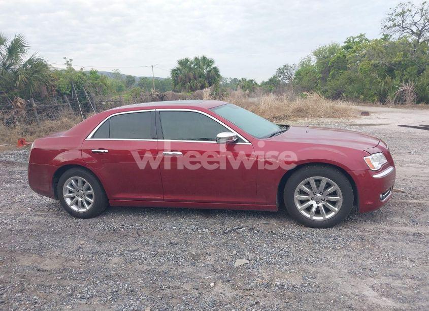 Photo 13 of 2013 Chrysler 300c (VIN 2C3CCAEG4DH574820)