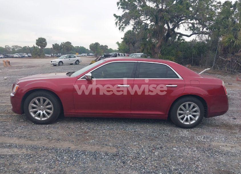 Photo 14 of 2013 Chrysler 300c (VIN 2C3CCAEG4DH574820)