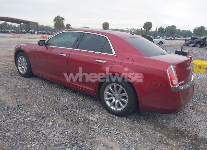 Photo 3 of 2013 Chrysler 300c (VIN 2C3CCAEG4DH574820)
