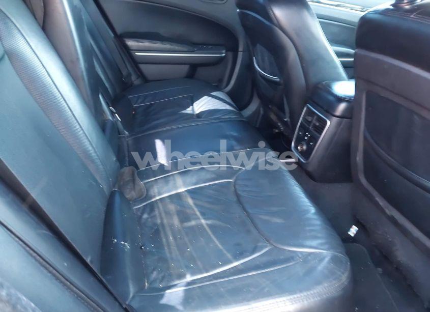 Photo 8 of 2013 Chrysler 300c (VIN 2C3CCAEG4DH620971)