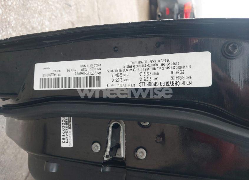 Photo 9 of 2013 Chrysler 300c (VIN 2C3CCAEG4DH620971)