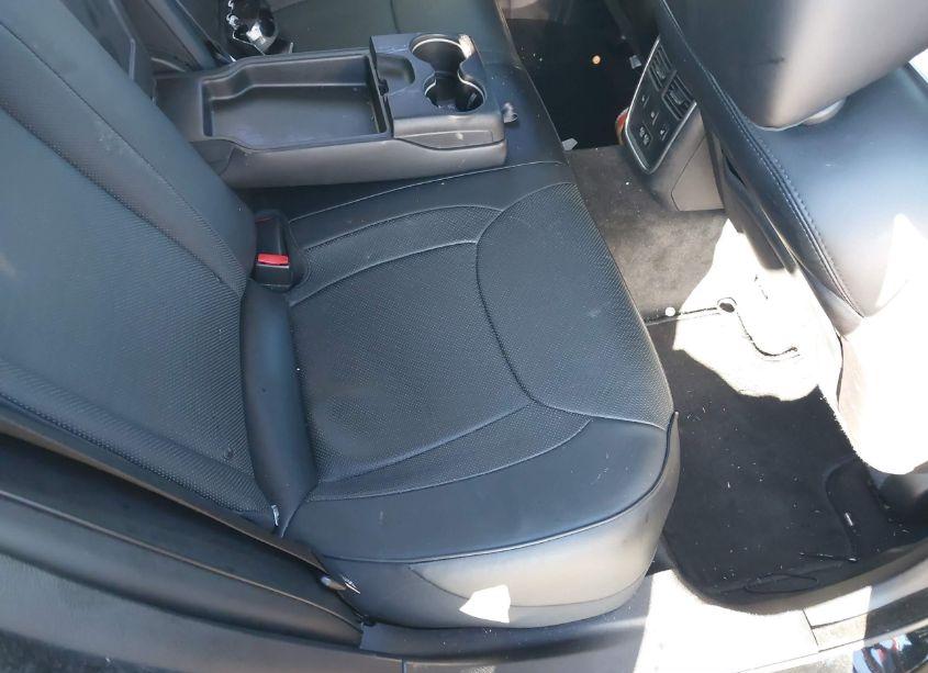 Photo 8 of 2015 Chrysler 300c N/A (VIN 2C3CCAEG4FH763079)