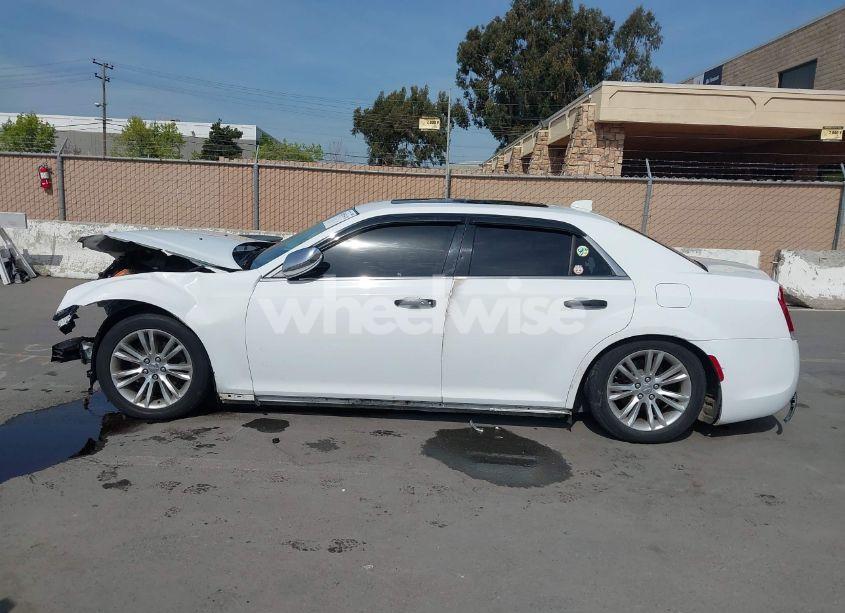 Photo 15 of 2016 Chrysler 300c N/A (VIN 2C3CCAEG4GH343193)