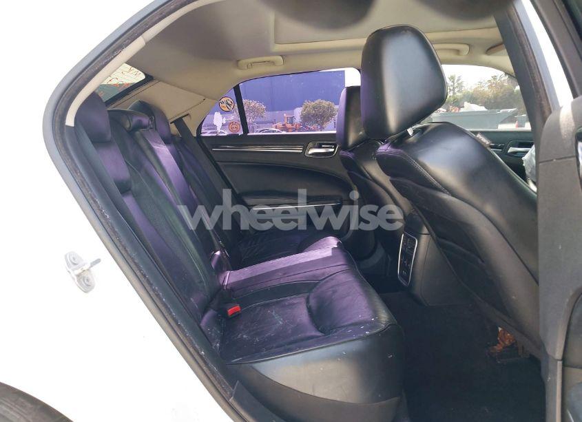 Photo 8 of 2016 Chrysler 300c N/A (VIN 2C3CCAEG4GH343193)