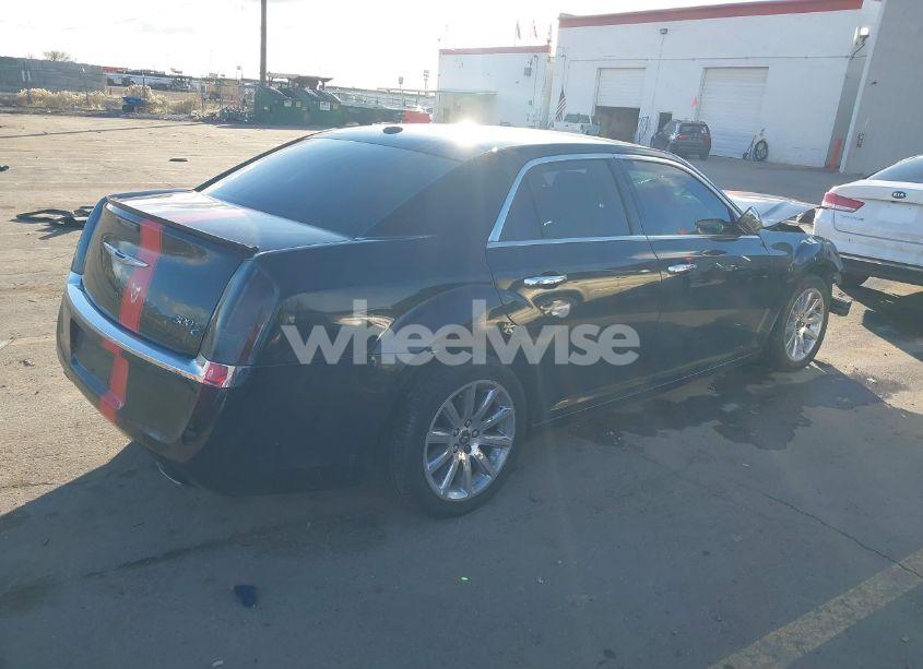 Photo 4 of 2013 Chrysler 300c (VIN 2C3CCAEG5DH620705)