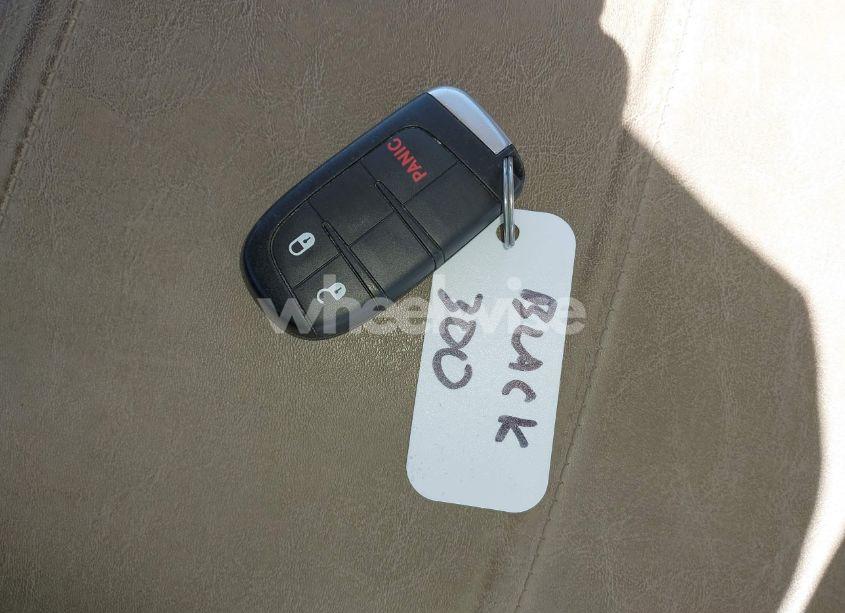 Photo 11 of 2016 Chrysler 300c N/A (VIN 2C3CCAEG5GH116644)