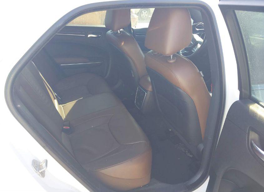 Photo 8 of 2018 Chrysler 300 LIMITED (VIN 2C3CCAEG5JH275249)