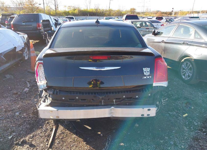 Photo 16 of 2019 Chrysler 300 LIMITED (VIN 2C3CCAEG6KH687214)