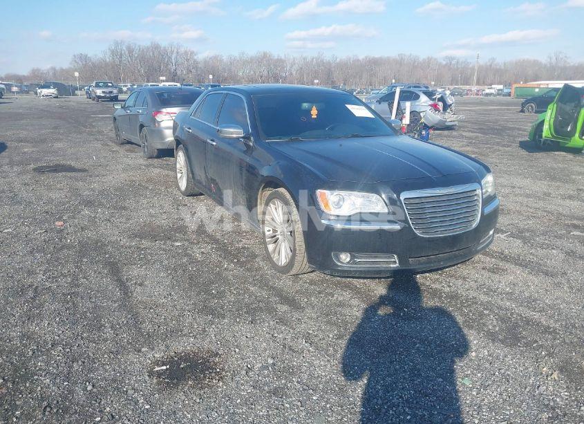 2013 Chrysler 300c (VIN 2C3CCAEG7DH513445) main photo