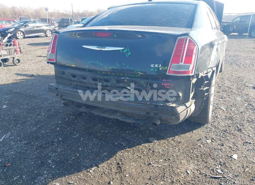 Photo 18 of 2013 Chrysler 300c (VIN 2C3CCAEG7DH513445)