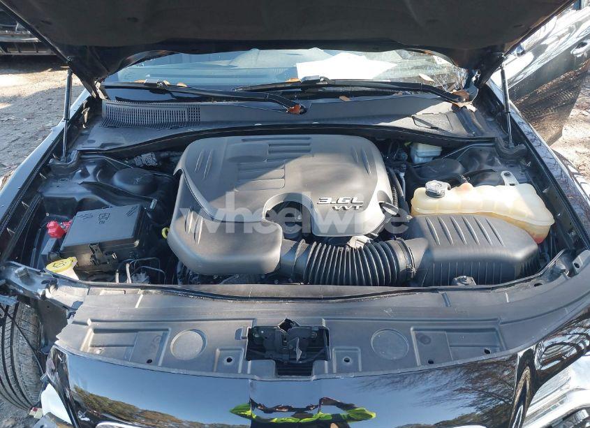 Photo 10 of 2013 Chrysler 300c (VIN 2C3CCAEG7DH532805)