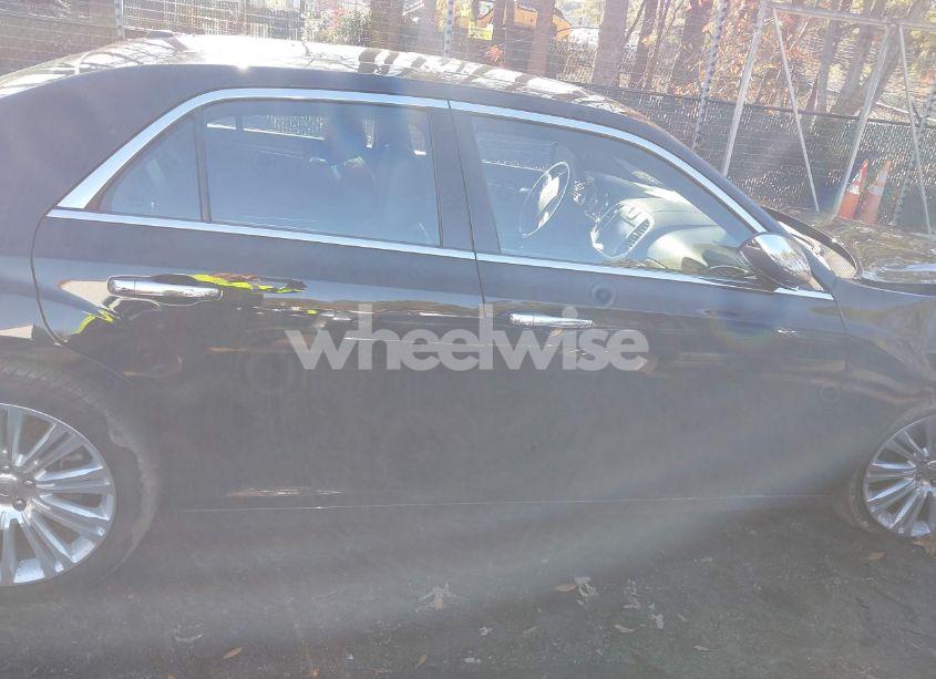 Photo 13 of 2013 Chrysler 300c (VIN 2C3CCAEG7DH532805)