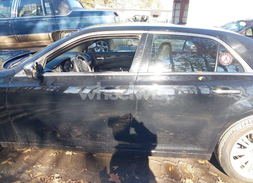 Photo 14 of 2013 Chrysler 300c (VIN 2C3CCAEG7DH532805)