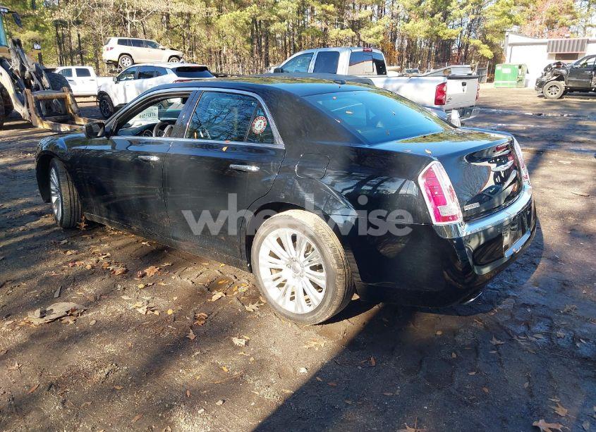 Photo 3 of 2013 Chrysler 300c (VIN 2C3CCAEG7DH532805)