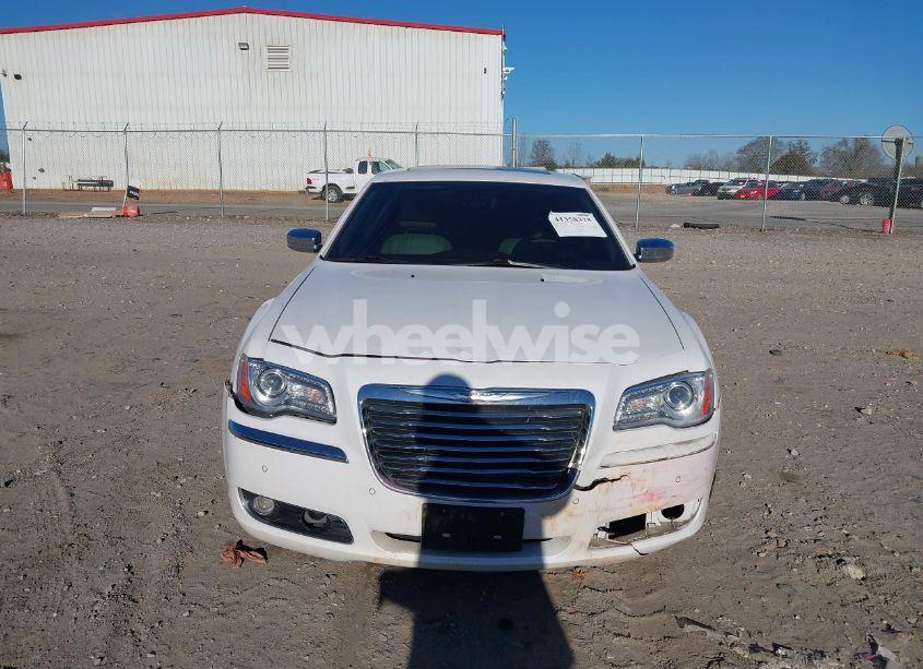 Photo 12 of 2013 Chrysler 300c (VIN 2C3CCAEG7DH533002)