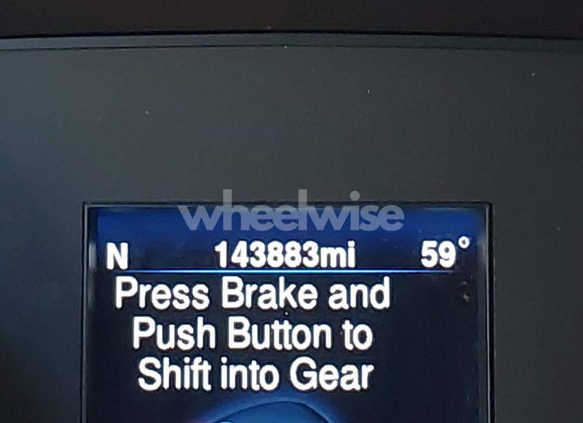 Photo 15 of 2013 Chrysler 300c (VIN 2C3CCAEG7DH533002)