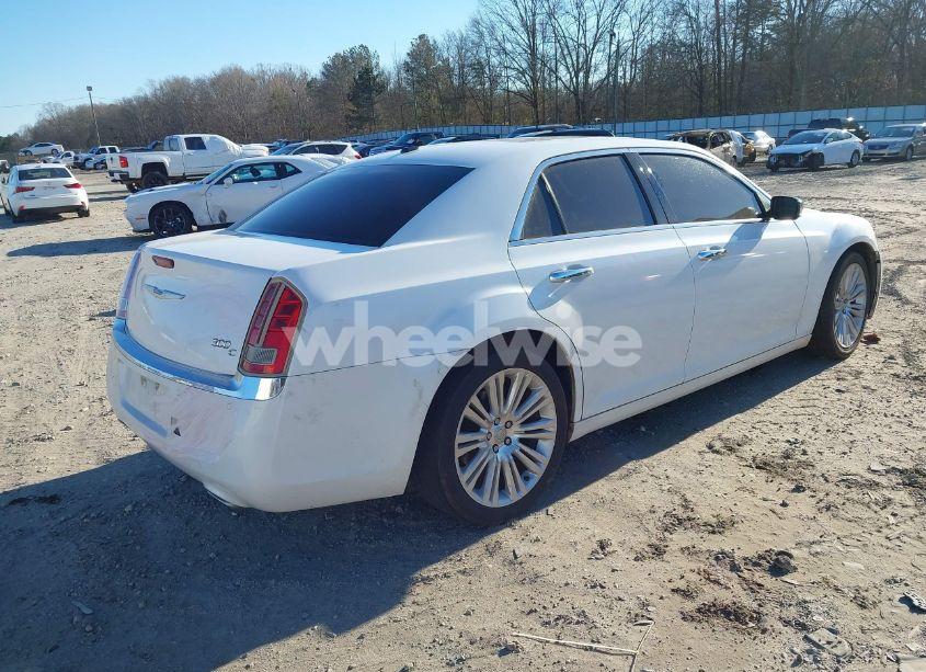 Photo 4 of 2013 Chrysler 300c (VIN 2C3CCAEG7DH533002)