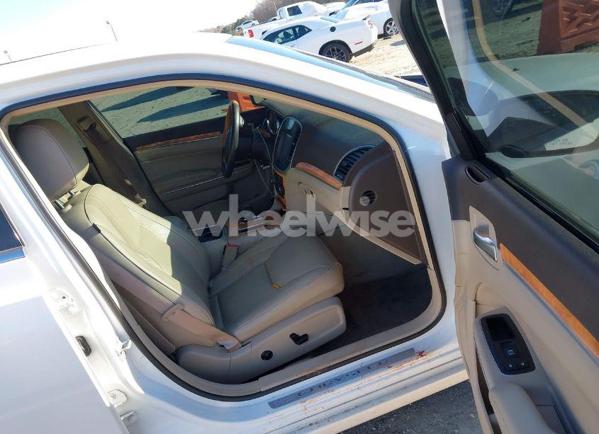 Photo 5 of 2013 Chrysler 300c (VIN 2C3CCAEG7DH533002)