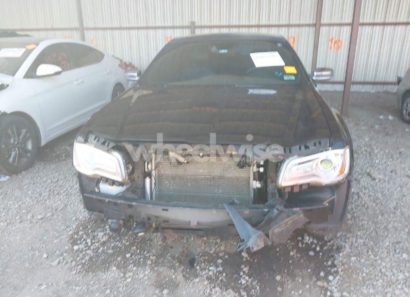 Photo 13 of 2013 Chrysler 300c (VIN 2C3CCAEG7DH630670)