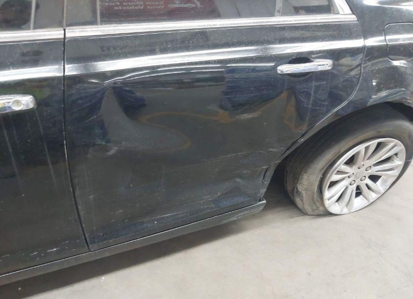 Photo 6 of 2016 Chrysler 300c (VIN 2C3CCAEG7GH273477)