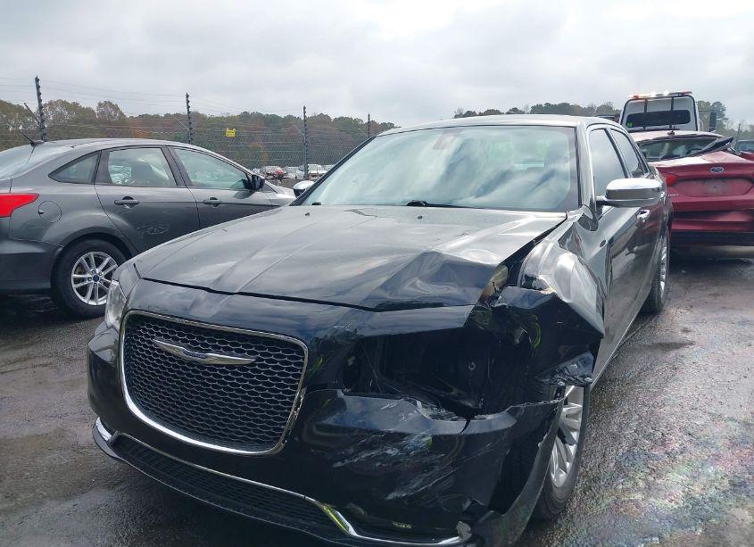 Photo 12 of 2016 Chrysler 300c (VIN 2C3CCAEG7GH342555)