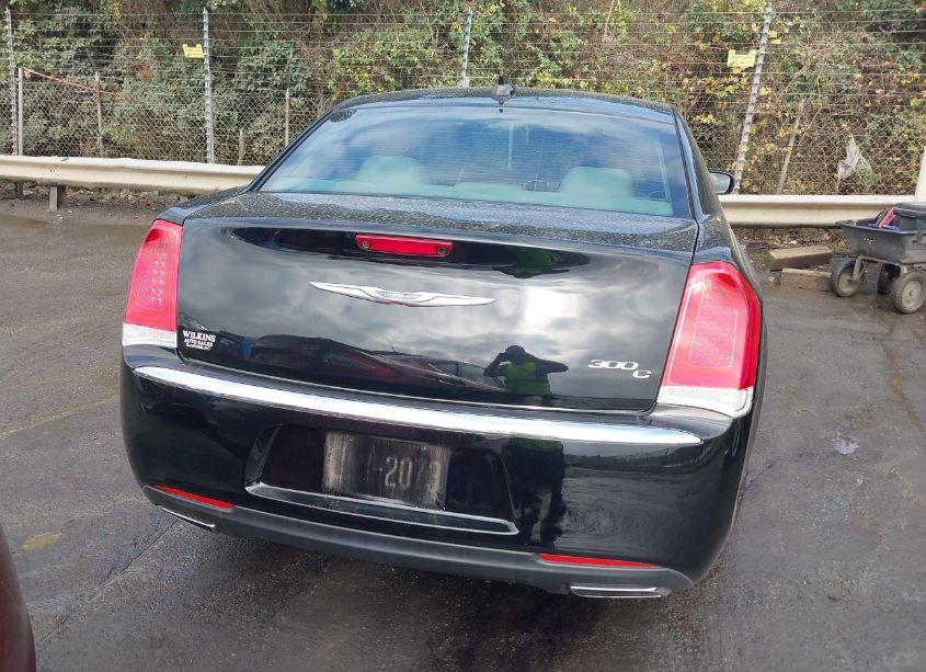 Photo 16 of 2016 Chrysler 300c (VIN 2C3CCAEG7GH342555)