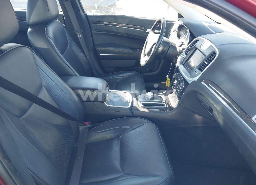 Photo 5 of 2019 Chrysler 300 LIMITED (VIN 2C3CCAEG7KH534180)