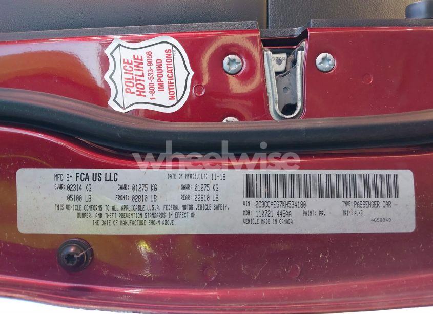 Photo 9 of 2019 Chrysler 300 LIMITED (VIN 2C3CCAEG7KH534180)