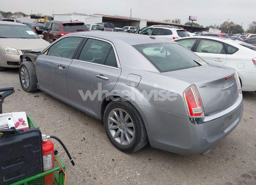 Photo 3 of 2013 Chrysler 300c (VIN 2C3CCAEG8DH606281)