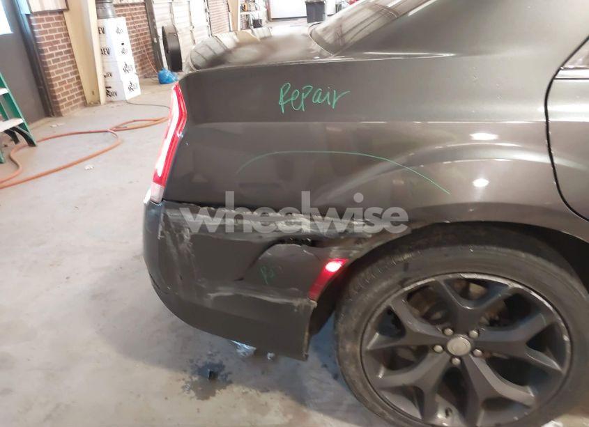 Photo 18 of 2015 Chrysler 300c N/A (VIN 2C3CCAEG9FH749470)