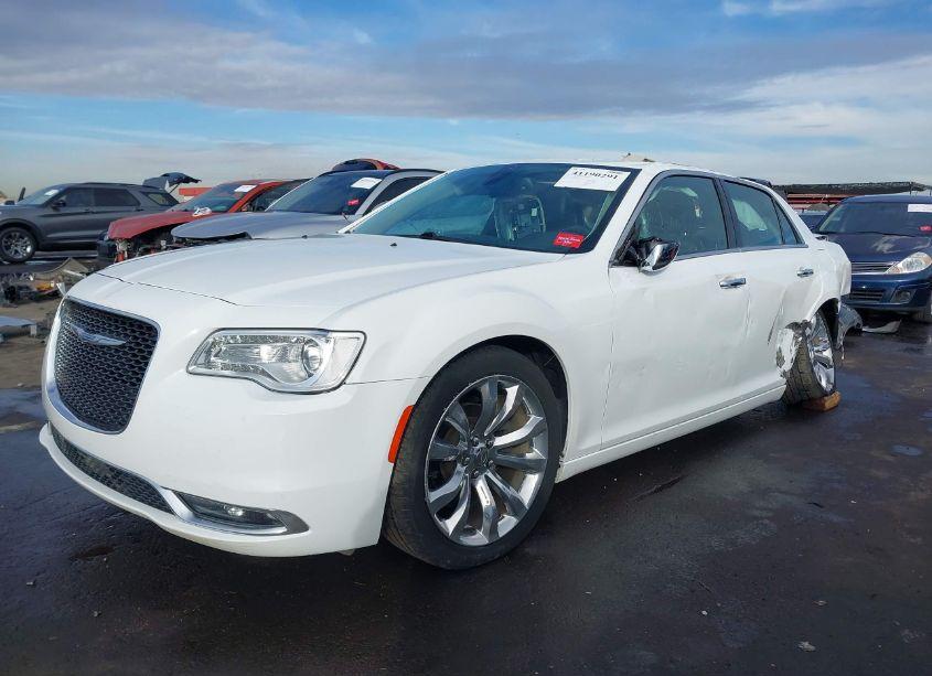 Photo 2 of 2016 Chrysler 300c (VIN 2C3CCAEG9GH183389)