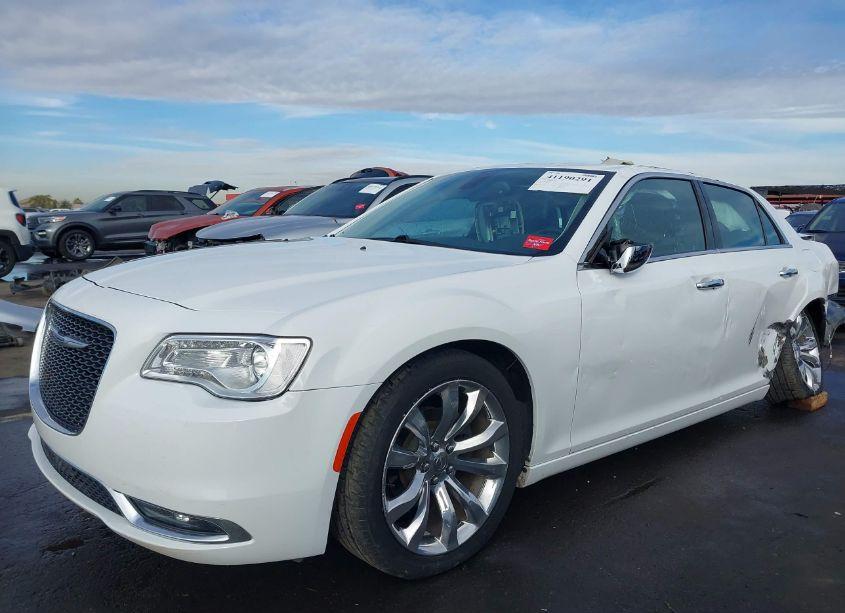 Photo 6 of 2016 Chrysler 300c (VIN 2C3CCAEG9GH183389)
