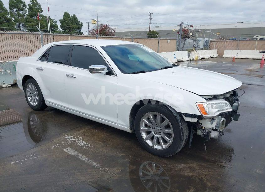 2013 Chrysler 300c (VIN 2C3CCAEGXDH606430) main photo