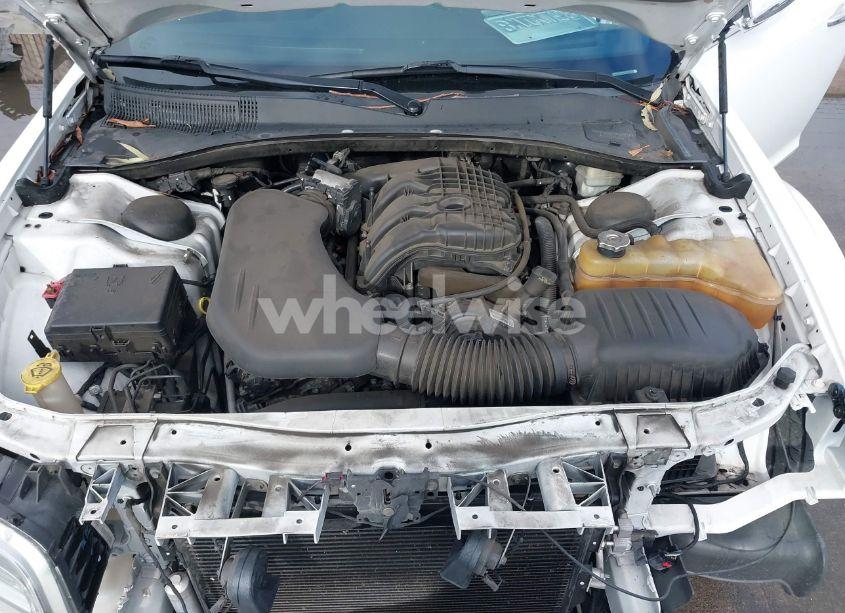 Photo 10 of 2013 Chrysler 300c (VIN 2C3CCAEGXDH606430)