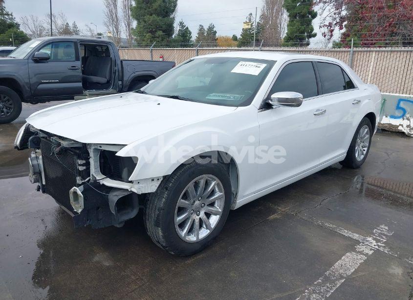 Photo 2 of 2013 Chrysler 300c (VIN 2C3CCAEGXDH606430)