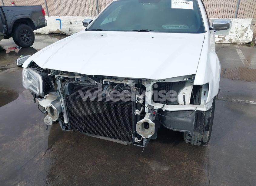 Photo 6 of 2013 Chrysler 300c (VIN 2C3CCAEGXDH606430)