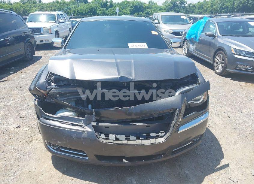Photo 12 of 2013 Chrysler 300c (VIN 2C3CCAEGXDH732982)