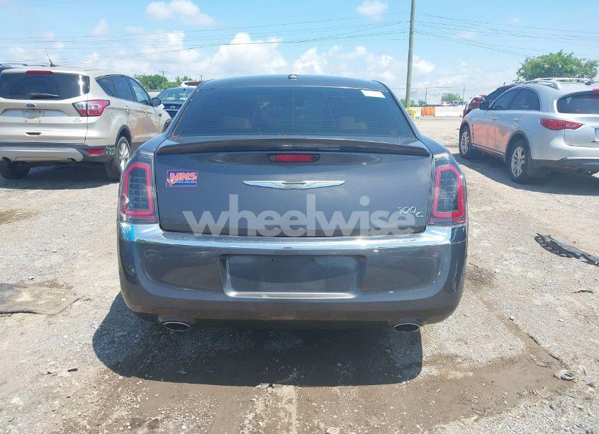 Photo 16 of 2013 Chrysler 300c (VIN 2C3CCAEGXDH732982)