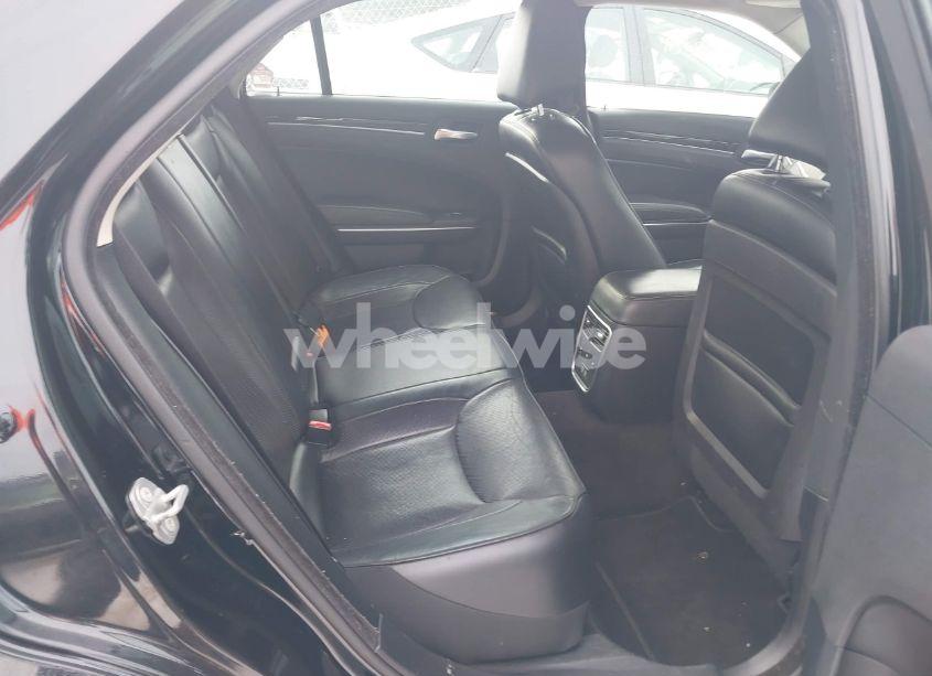 Photo 8 of 2016 Chrysler 300c (VIN 2C3CCAEGXGH343537)