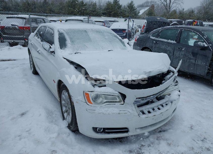 2013 Chrysler 300c (VIN 2C3CCAET0DH507337) main photo