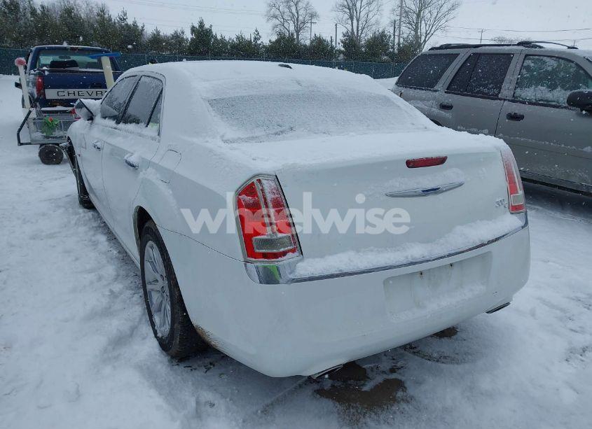 Photo 3 of 2013 Chrysler 300c (VIN 2C3CCAET0DH507337)